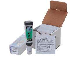 Waterproof Pocket Tester with pH Buffer Pouches