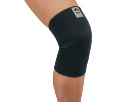 600 Black Single Layer Neoprene Knee Sleeve