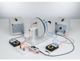 MEASURING A CHARGE WITH AN AMPLIFIER