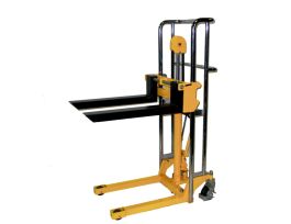 LIFT HYDRAULIC VALUE FORK 22.5X70X37 IN