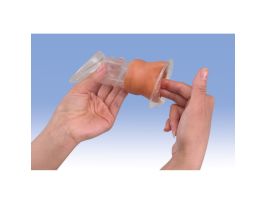 MODEL FEMALE CONDOM LIGHT SKIN