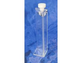 CUVETTE TRIANGULAR FLUOR 82 UV QZ 1.75ML
