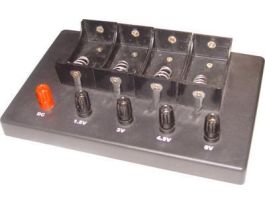 BATTERY HOLDER 4 D CELL W/PLUG JACKS. CS