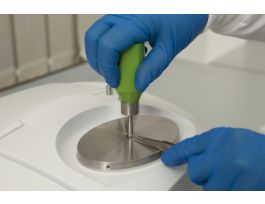 IN-SERVICE LUBRICANTS ANALYZER