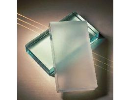 REFRACTION PLATE 7CM SQ X 6MM