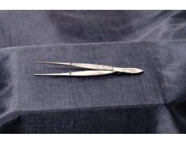 EYE TISSUE FCP 1X2 1/2 CRV 4IN