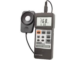 Traceable Light Meter with RS-232 Output and Calibration