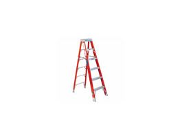 4' BRUTE STEP LADDER FIBERGLASS