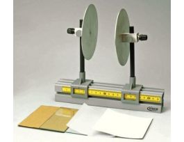 CAPACITOR PARALLEL PLATE