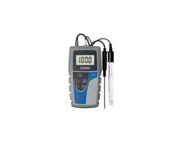 Handheld Meter Kit w/ Case, Solutions, and pH/ATC Probe