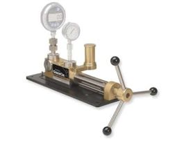 Pressure Comparator Up To 10K psi/700 Bar