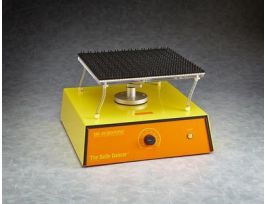 BELLY DANCER SHAKER-220V W/FINGER MAT