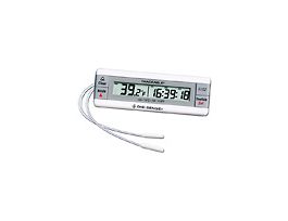 Traceable Two-Channel Digital Thermometer with Calibration; 2 Wire Probes