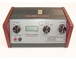 PHOTOELECTRIC EFFECT W/ AMPLIFIER