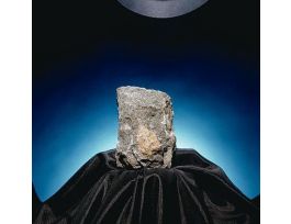 BASALT- GRAYISH BLACK KILOGRAM DENSE